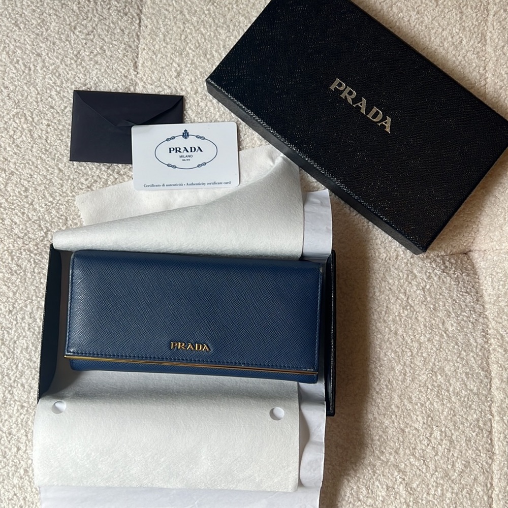 Prada Leather Navy Wallet | Prada Leather Wallet | Prada Wallet Prada Authentic